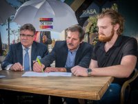 Onthulling signing